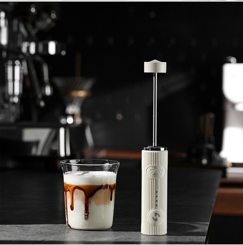 ワイヤレス電動ミニミルクフォーマー、コーヒーホイッパー、ポー - Kitchen Baking Blender のレビューと価格